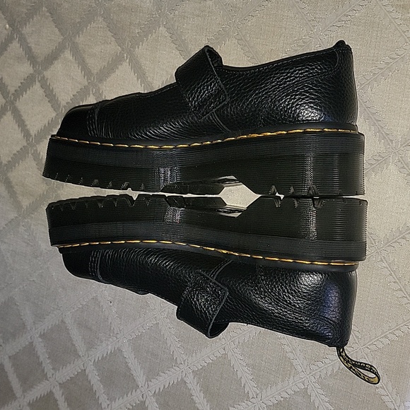 DR. Martens Addina Flower Buckle Maryjane Platforms - Picture 5 of 12